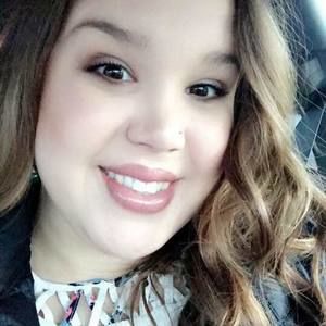 Meet your Posher, Nikole